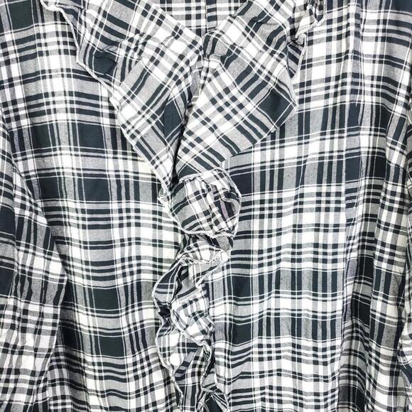 Catherines Top Womens 3X Ruffle Front V Neck Pullover Gingham Plaid Neutral - Picture 4 of 9